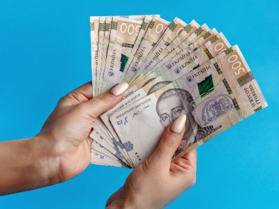 Жити стане важче: для українців озвучили важливу новину про зарплати