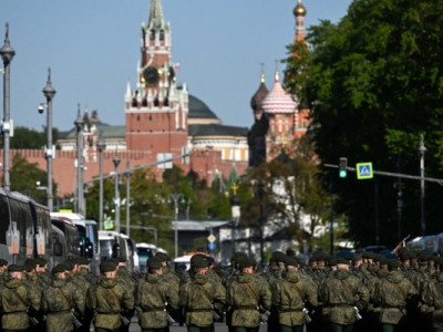 Втрата інтересу до «сво» та страх перед «затягуванням пасків» — у ГУР розповіли про суспільні настрої на росії