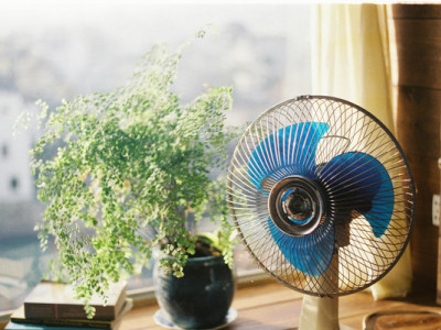 Вентилятор потрібно ставити тільки так — буде не ганяти повітря, а охолоджувати