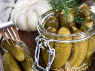 Як з MacDonalds: рецепт консервованих огірків