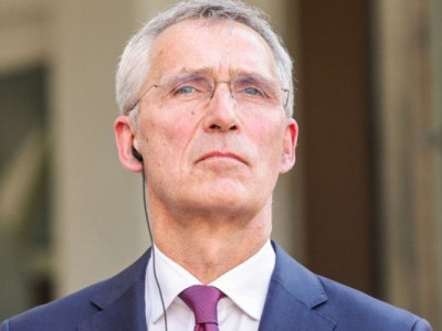 «НАТО не стане частиною конфлікту»: Столтенберг відкинув ідею збивати ракети РФ з території Польщі