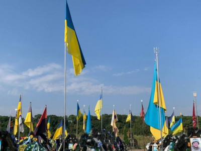 На благоустрій місця поховання кременчуцьких військових планують витратити понад 1,4 млн грн