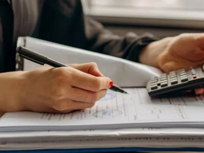 Податки в Україні різко підвищать: скільки доведеться платити з квартири