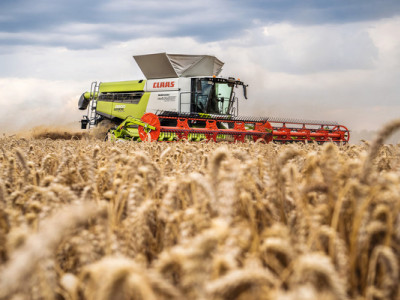 Зернозбиральні комбайни CLAAS ― 500 тисяч історій успіху