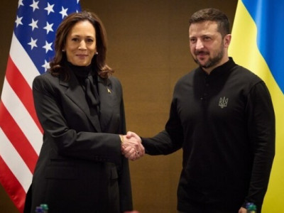 Прохолодні відносини: у ЗМІ розповіли про комукацію між Гарріс та Зеленським
