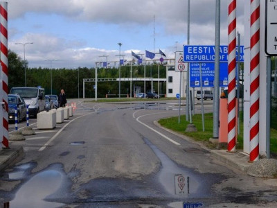 Естонія запровадила повний митний контроль на кордоні з Росією