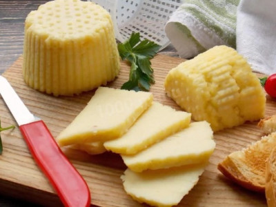 Чому сир стає смачніше, якщо його розплавити
