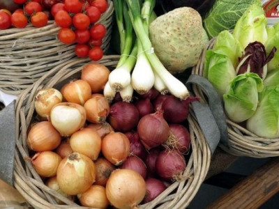 В Україні переписали ціни на найважливіші продукти: що подорожчало найсильніше