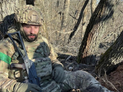 Коміку зі Львова Віктору Розовому зробили операцію: в голову вставили титанову пластину