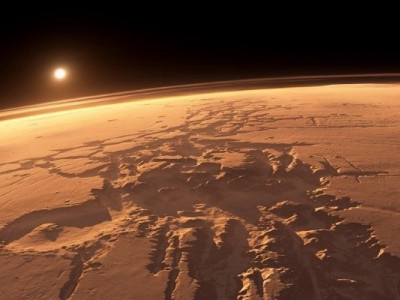 Глибоко під поверхнею Марсу вчені знайшли океани води