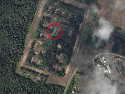 Що лишилося від авіабази під Волгоградом після удару Сил оборони: супутникові знімки