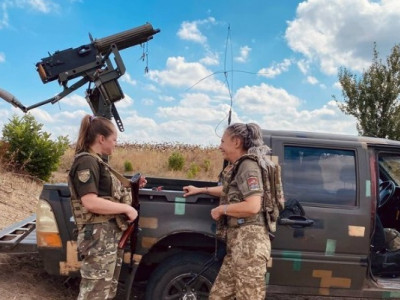 Справжні валькірії: як хоробрі українки полюють за шахедами