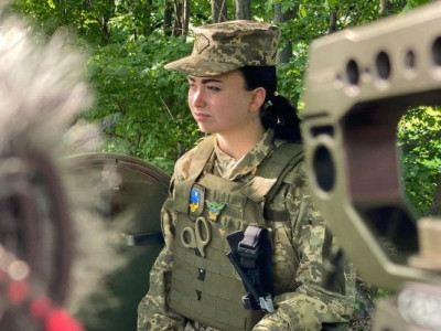 Для жінок немає якихось особливих бліндажів чи «легких» завдань: як Анастасія Шевченко третій рік боронить Україну