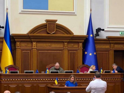 Експерт розповів, як підвищення податків змінить життя українців