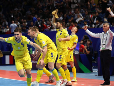 Україна здобула історичну “бронзу” на чемпіонаті світу з футзалу — вперше за часи неалежності