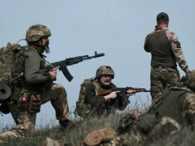 Альтернатива мобілізації: у чому полягають “козири” контрактної служби