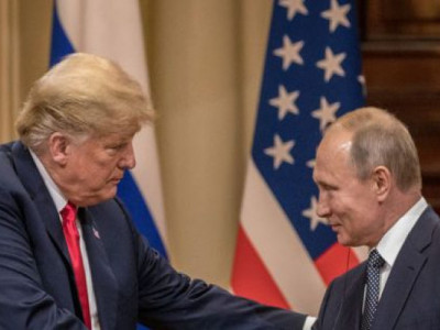 Трамп заявив, що Путін попереджав його про вторгнення до України