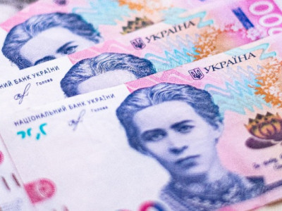 Терміново: НБУ виводить з обігу 50 і 200 грн — що робити з грошима?