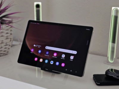 Чи може планшет Samsung Galaxy Tab S9 FE замінити ноутбук?