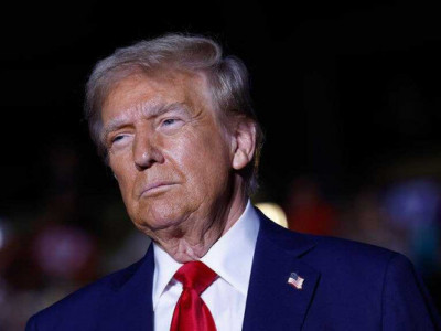 Коли Трамп планує посадити Україну та РФ за стіл переговорів: ЗМІ назвали дату