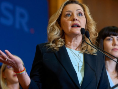Кандидатка у президенти Румунії закликала політиків “не класти країну на тарілку росії”