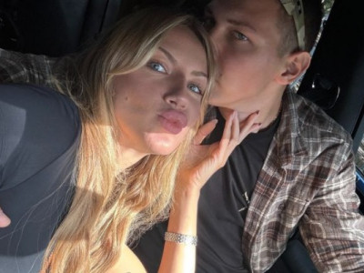 Леся Нікітюк після оголошення про заручини заінтригувала сміливим відео