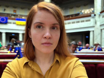 Мар’яна Безугла назвала ЛГБТ-людей хворими: як відреагували на її заяви