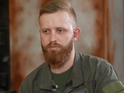 Ляпас смерті: відверті зізнання пілота про рейси до Маріуполя
