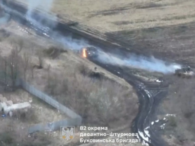 Десантники перетворили ворожу колону на брухт у Курській області