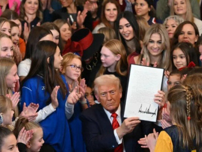 Трамп підписав указ про заборону трансгендерам змагатись у жіночих видах спорту