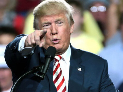 Трамп підписав указ про 25% мито на імпорт сталі та алюмінію