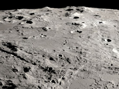Два гігантські місячні каньйони утворилися менш ніж за 10 хвилин