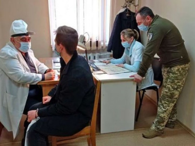 Рада продовжила термін проходження ВЛК, але не для всіх: що відомо?