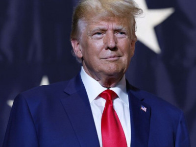 Трамп провів тривалу телефонну розмову з путіним, а потім — із Зеленським