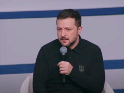 Зеленський у Мюнхені відмовився підписувати угоду про контроль США над українськими корисними копалинами, — ЗМІ
