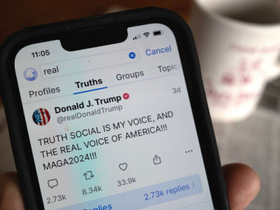 У МЗС закликали відкрити українцям доступ до соцмережі Трампа