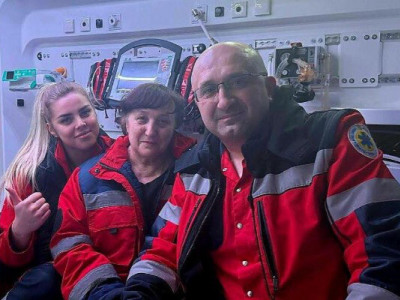 Медики майже годину реанімували чоловіка, який був у стані клінічної смерті