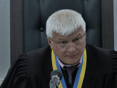 Полтавського суддю, який намагався «відмазати» сина від відповідальності, відсторонили від посади