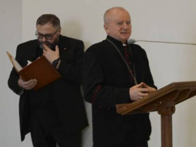 Єпископ РКЦ Собіло: «Нас дуже непокоїть бажання домовлятися з агресором за наш рахунок»