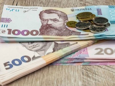 Мінус 50% пенсії: у кого відберуть виплати і як врятувати гроші