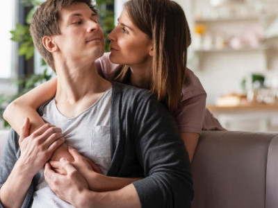 Чому чоловіки шукають пригоди на стороні: 5 речей, яких їм не вистачає в шлюбі