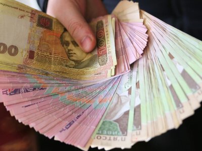 Куди зникає зарплата? Головні статті витрат українців