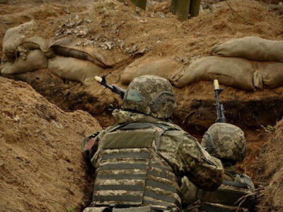 Окупанти намагаються діяти нешаблонно й атакувати на різних ділянках — речник 79 ОДШБр про Новопавлівський напрямок