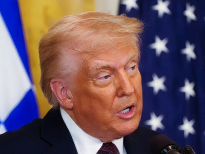 Трамп прокоментував заяву Зеленського про інформаційний вплив РФ на членів команди президента США