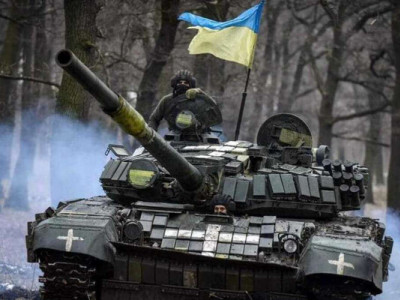 Коли закінчиться війна в Україні: передбачення відьми на 2025 рік