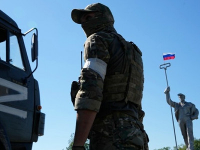 До свята - фейк чи прорив? Як на фронті готують виставу для Кремля