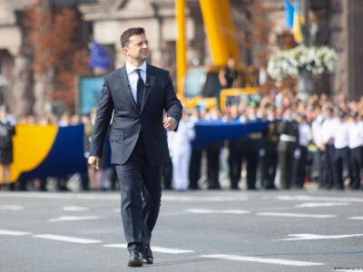 Київ запрошує лідерів ЄС на 9 травня: Зеленський хоче затьмарити парад Путіна у Москві
