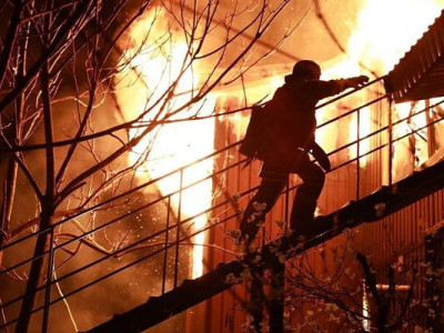 «Руки досі тремтять». Очевидці про удар по Дніпру