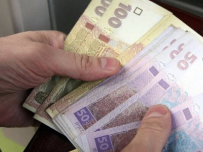 Вікові надбавки до пенсії: хто і скільки отримає у травні