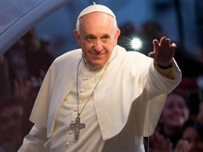Помер Папа Римський